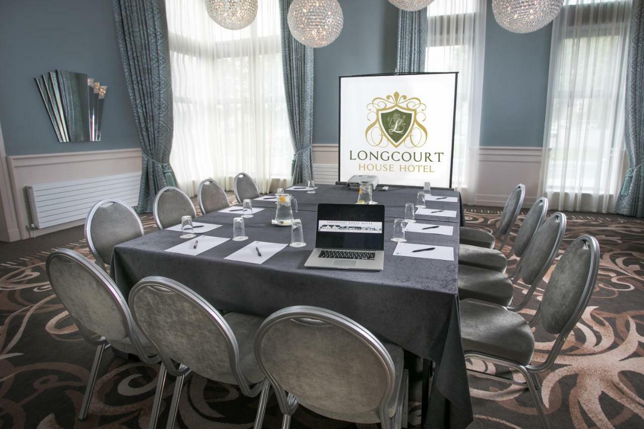 Longcourt House Hotel Ньюкасл-Уэст Экстерьер фото